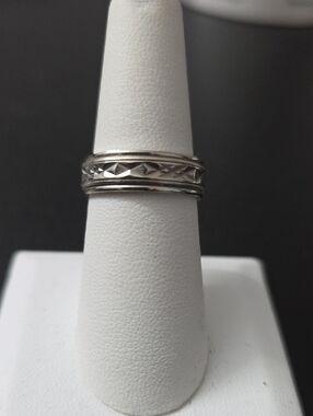 Heavy 14K Solid Gold Wedding BAND Style Minimalist Ring